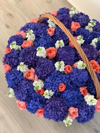 Ми віримо, що квіти можуть сказати більше, ніж будь-які слова: вони створюють настрій, дарують щирість почуттів й...