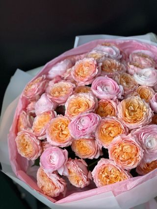 Якщо б ніжність мала форму — вона виглядала б саме так 🌸 Щоб зробити замовлення: +420 606 398 183 (WhatsApp, Telegram) Або...