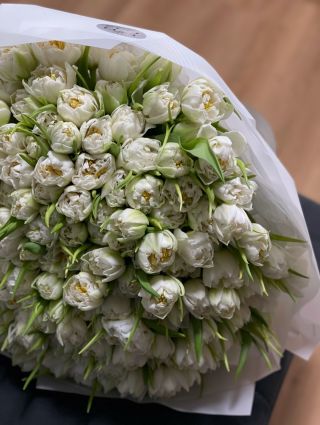 Трохи краси, що змінює день 🤍 Щоб зробити замовлення: +420 606 398 183 (WhatsApp, Telegram) Або просто напишіть нам у DM 📦...