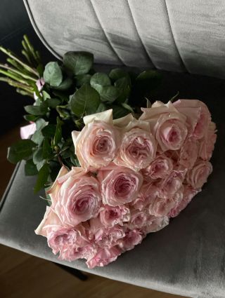 Трохи краси, що змінює день 💕 Щоб зробити замовлення: +420 606 398 183 (WhatsApp, Telegram) Або просто напишіть нам у DM 📦...